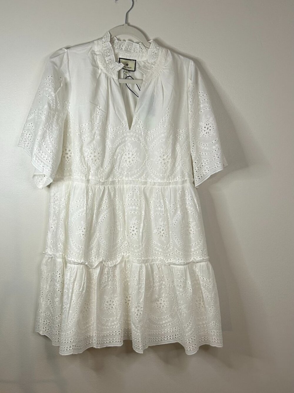 Tuckernuck White Eyelet Crawford Dress Size L - Picture 2 of 7